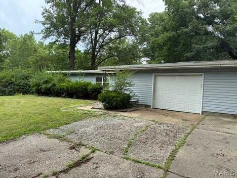 207 Hunter Street, Lebanon, IL 62254