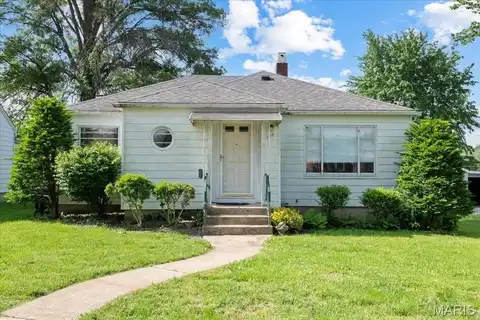 508 W Legion Avenue, Columbia, IL 62236
