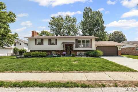 1304 Pinehurst Drive, O'Fallon, IL 62269