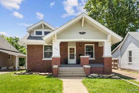 713 Lasalle Street, Collinsville, IL 62234