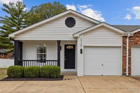 2727 Sheridan Road, Saint Louis, MO 63125