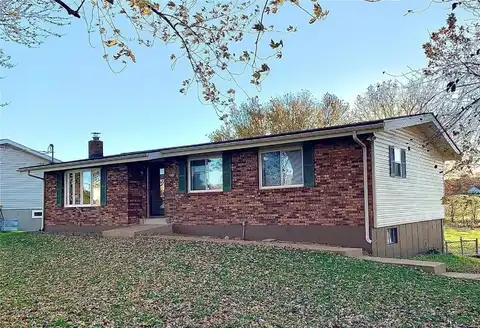 5507 Highway D, Farmington, MO 63640