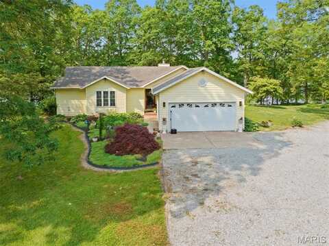 2486 Lakeside Drive, Centralia, IL 62801