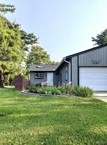1101 WOODGATE Drive, O'Fallon, IL 62269