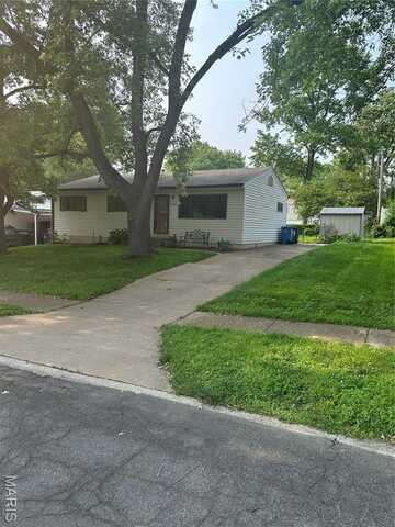 1175 Penhurst Drive, Florissant, MO 63033