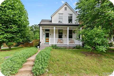 3328 Greenwood Boulevard, Maplewood, MO 63143