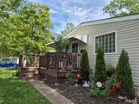 9654 Holtwood Road, Overland, MO 63114