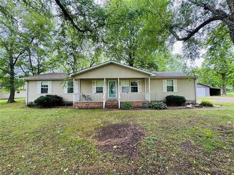305 Harrison Lane, Poplar Bluff, MO 63901