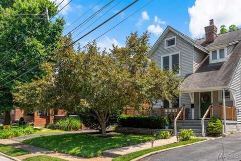 7024 Stanley Avenue, Saint Louis, MO 63143