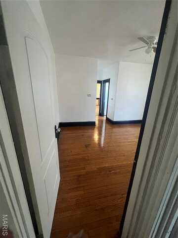 3623 Virginia Ave, Saint Louis, MO 63118
