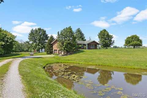 10774 Hickory Flat Road, Highland, IL 62249