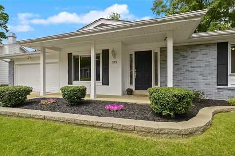575 Goldwood Drive, Ballwin, MO 63021