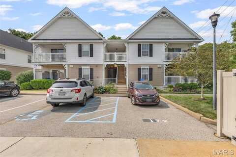 172 Brandy Mill Circle, High Ridge, MO 63049