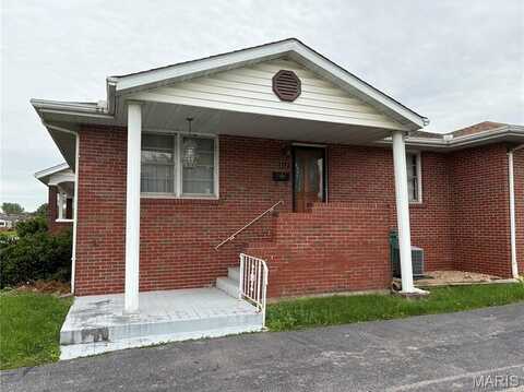717 N 40th Street, East Saint Louis, IL 62205