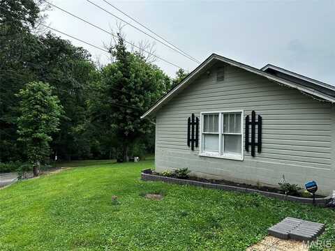 713 Third Street, Marble Hill, MO 63764