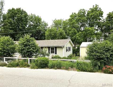 1504 Dean Avenue, Hannibal, MO 63401