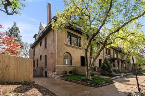 232 N Newstead Avenue, Saint Louis, MO 63108