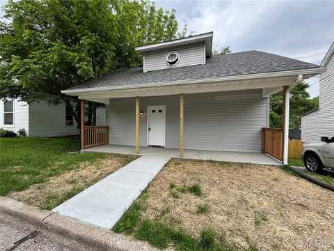 815 N Keebler Avenue, Collinsville, IL 62234
