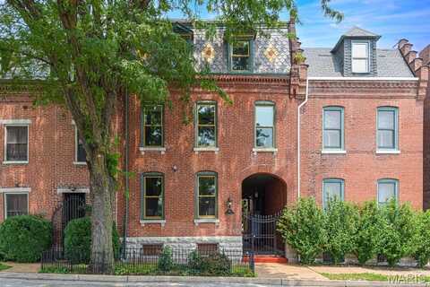 805 Allen Avenue, Saint Louis, MO 63104