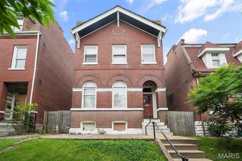 3921 Pennsylvania Avenue, Saint Louis, MO 63118
