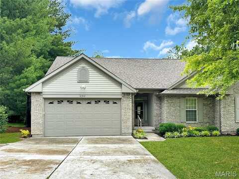2310 Rabbit Trail Drive, Washington, MO 63090