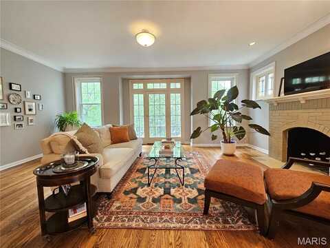 6240 Rosebury Avenue, Saint Louis, MO 63105