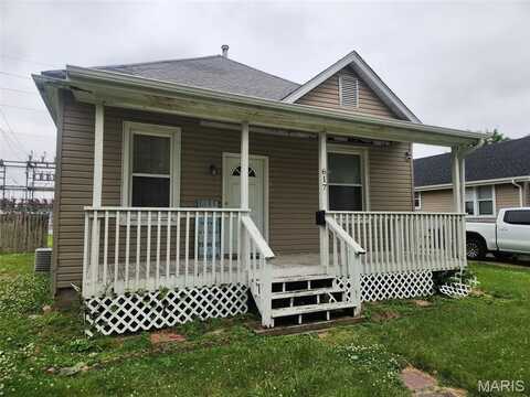 617 N 2nd Street, Dupo, IL 62239
