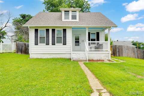 1106 N Oak Street, Union, MO 63084