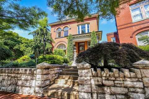 1833 S 8th, Saint Louis, MO 63104