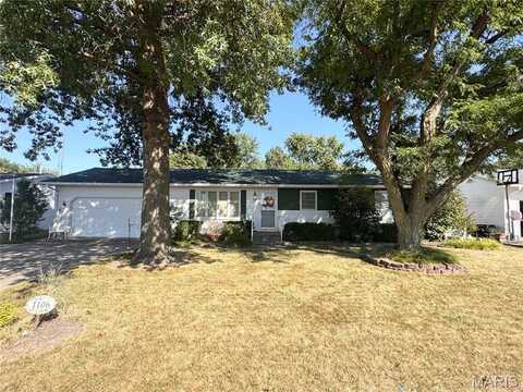1106 N Oak Street, Vandalia, MO 63382