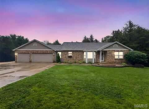1039 Country Trails Lane, Moscow Mills, MO 63362