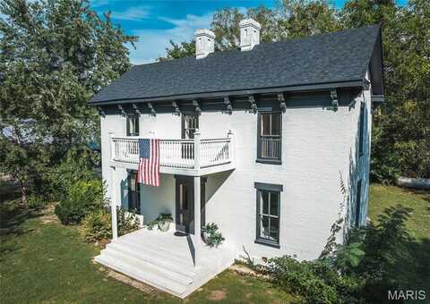 725 W Springfield Street, Saint James, MO 65559