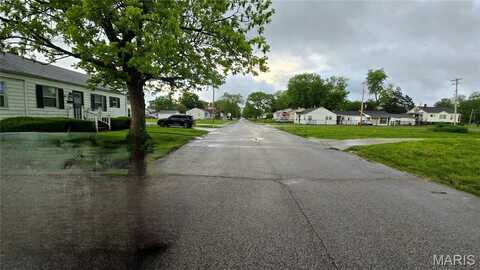 659 N 70th Street, East Saint Louis, IL 62203