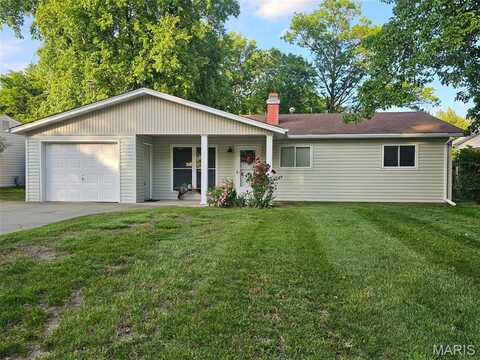 6 Kingsway Drive, Wentzville, MO 63385