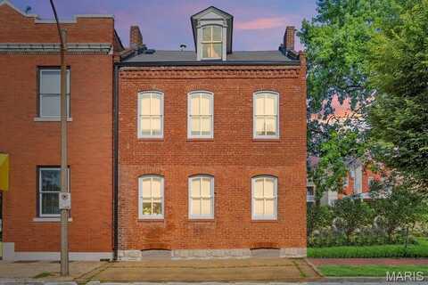 2025 S 11th Street, Saint Louis, MO 63104