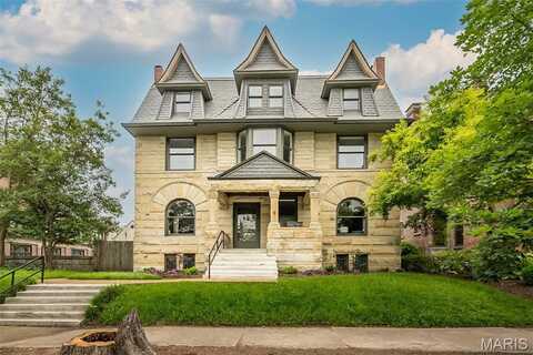5026 Westminster Place, Saint Louis, MO 63108