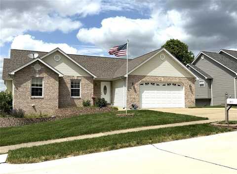 2411 Smokey Mountain Lane, Pacific, MO 63069