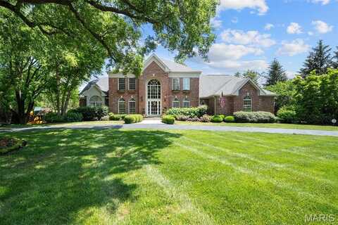 45 Ballas Court, Town and Country, MO 63131