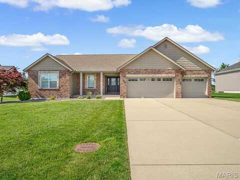 1051 Creekside Drive, Waterloo, IL 62298