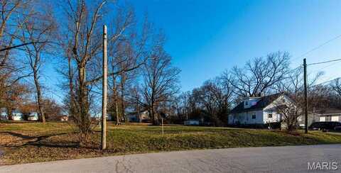 290 E Oak Street, Saint Clair, MO 63077