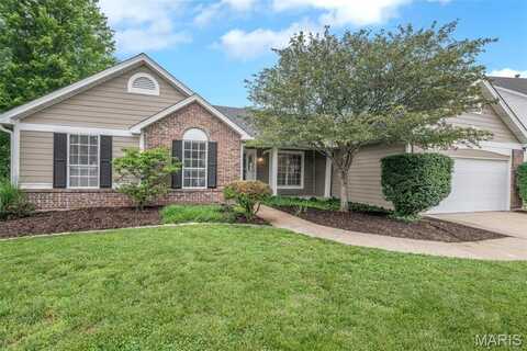 305 Arbor Glen Drive, Ballwin, MO 63021