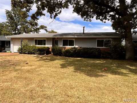 745 Montego Drive, Crestwood, MO 63126