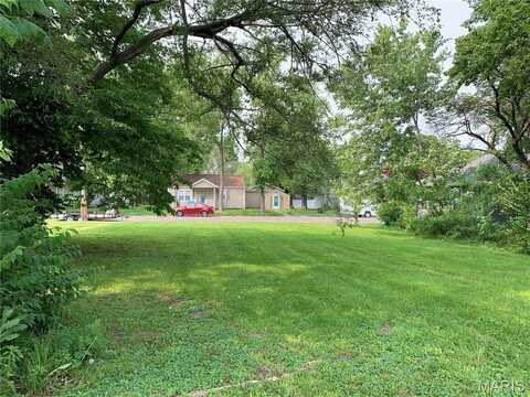 908 E Washington, Greenville, IL 62246