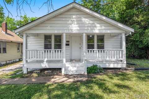 1323 Fairview Avenue, University City, MO 63130