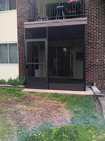 7731 Hazelcrest Drive, Hazelwood, MO 63042