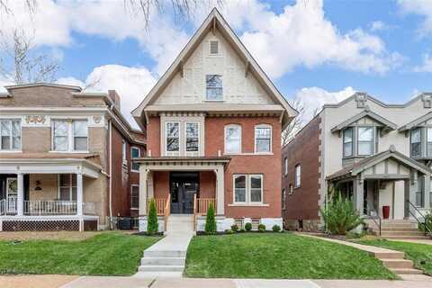 6151 Westminster Place, Saint Louis, MO 63112