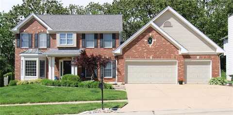 2527 Christopher Oaks Court, Oakville, MO 63129