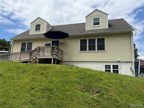 905 Dewitt Street, Hannibal, MO 63401