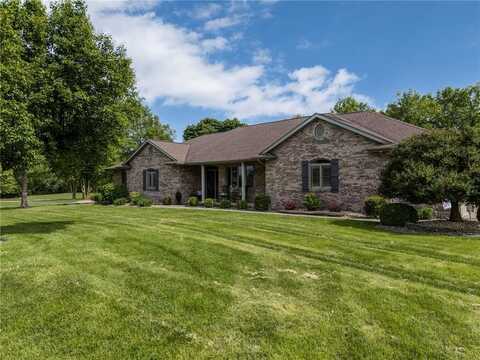 13122 Fawn Creek Road, Highland, IL 62249
