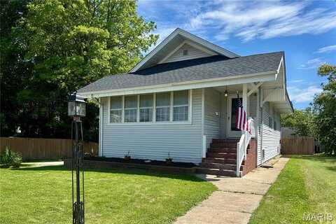 811 McPherson Avenue, Alton, IL 62002